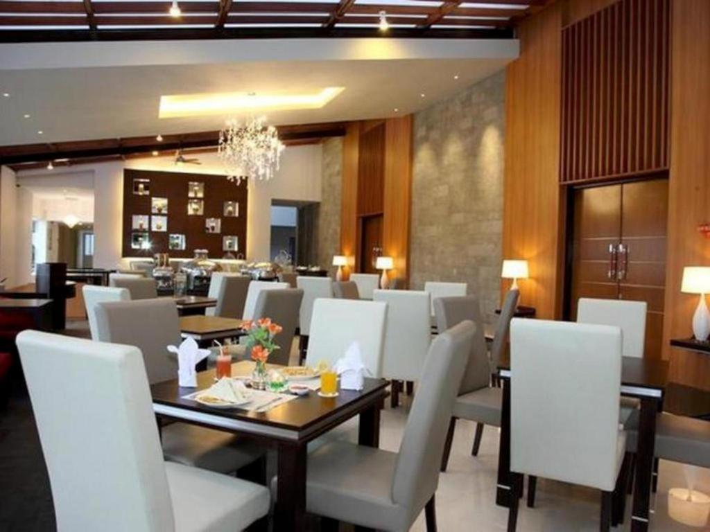 Green Valley Resort Purwokerto Εξωτερικό φωτογραφία