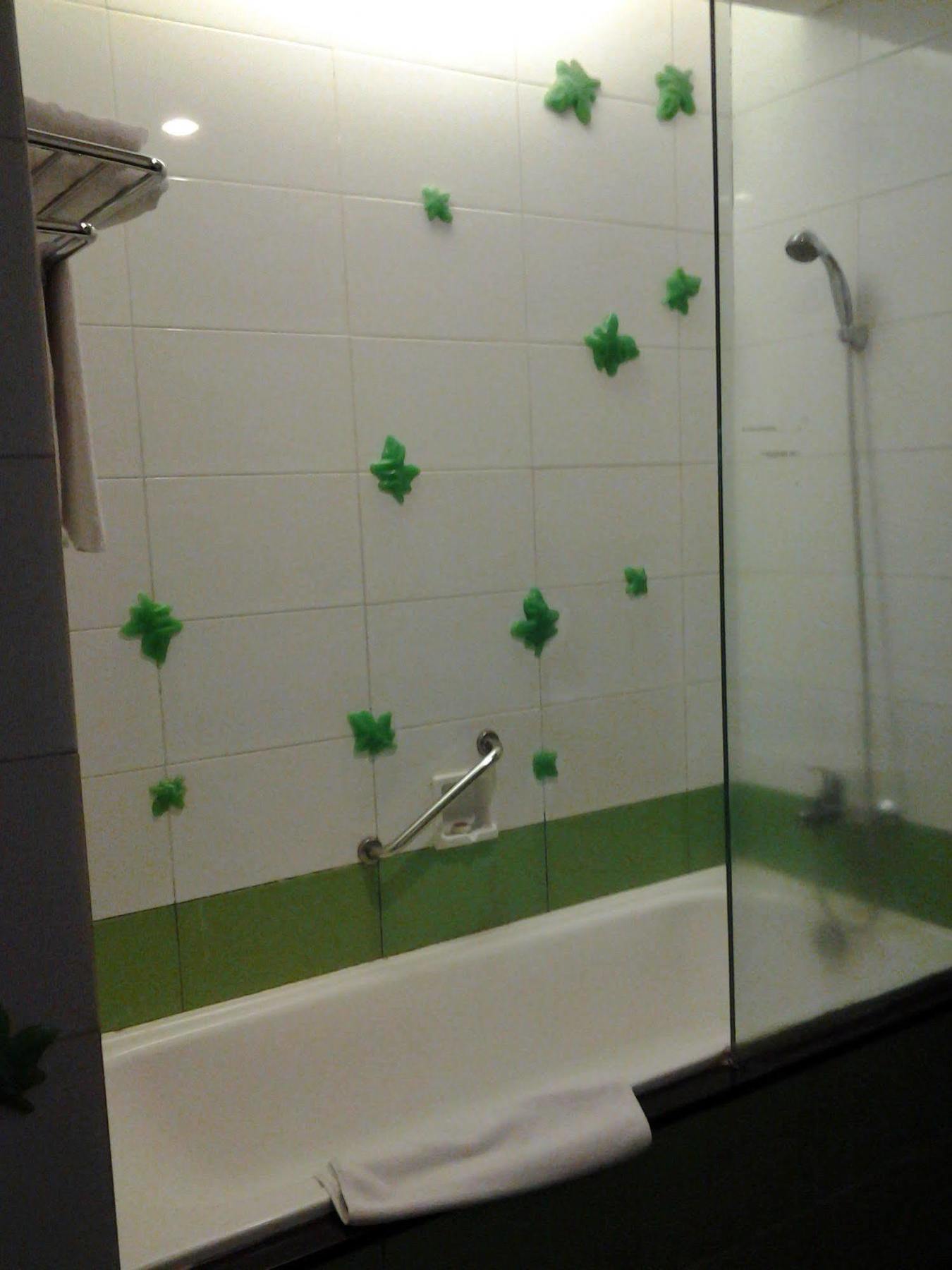 Green Valley Resort Purwokerto Εξωτερικό φωτογραφία
